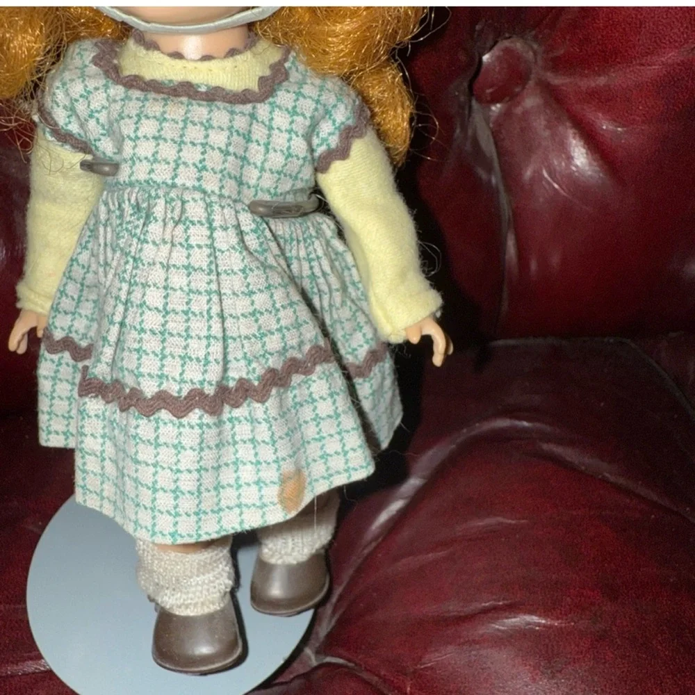Vintage Vogue GINNY doll bring back your childhood memories Adorable Classic